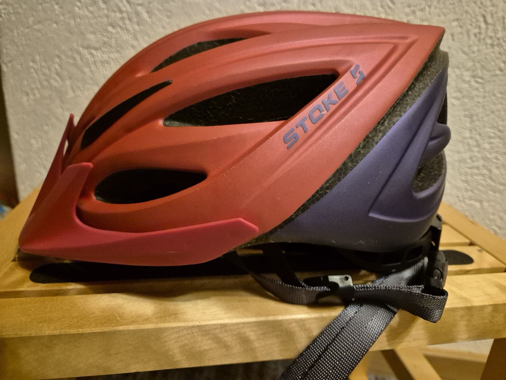 Stoke Caschi: Velohelm Stoke RD5 Grösse 51-55cm – Usato da Grindelwald venduto da Sala33 2