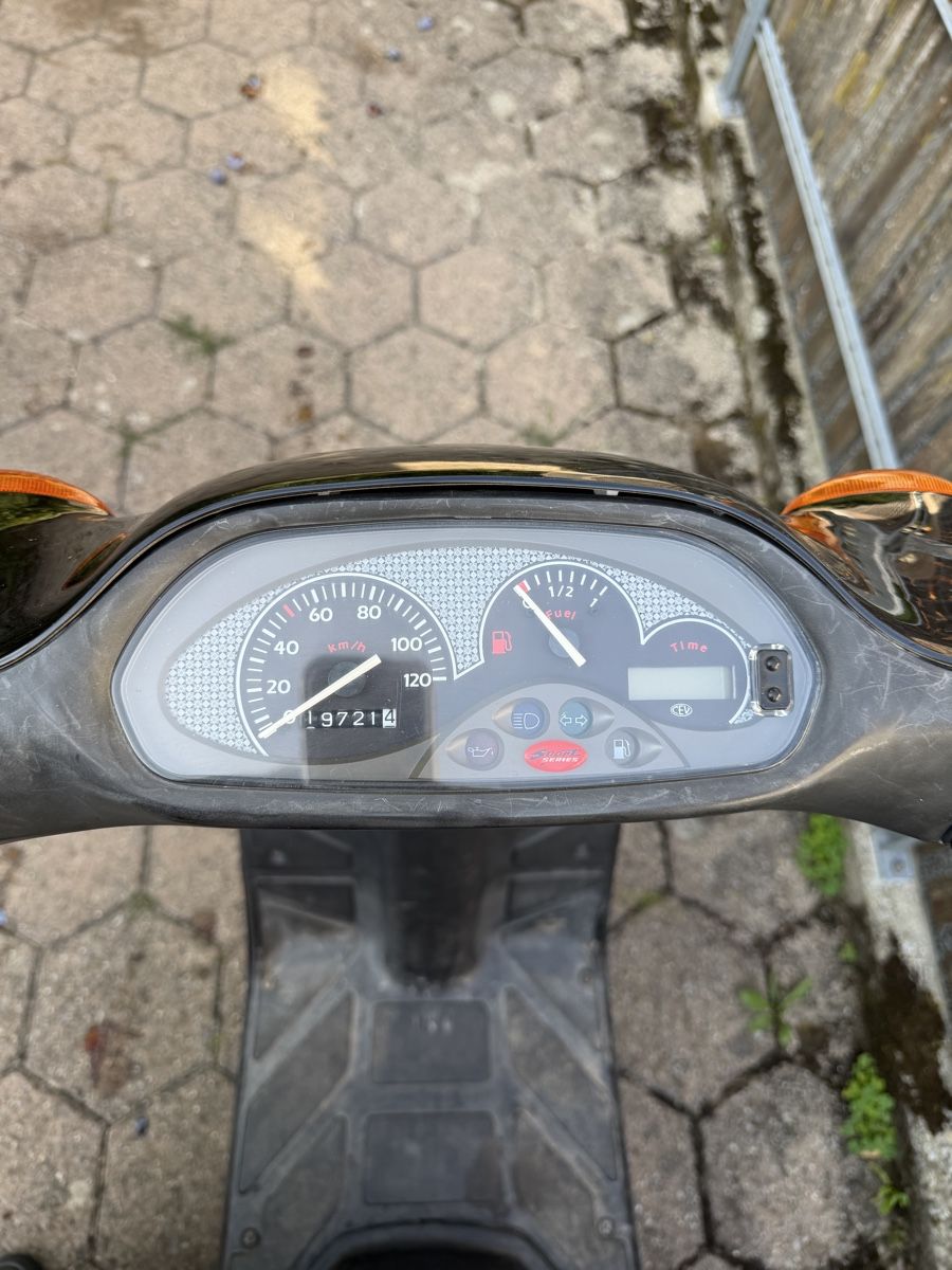 Piaggio Scooters: Piaggio Typhoon X50F – D'occasion à Langnau im Emmental par bertoldo03 3
