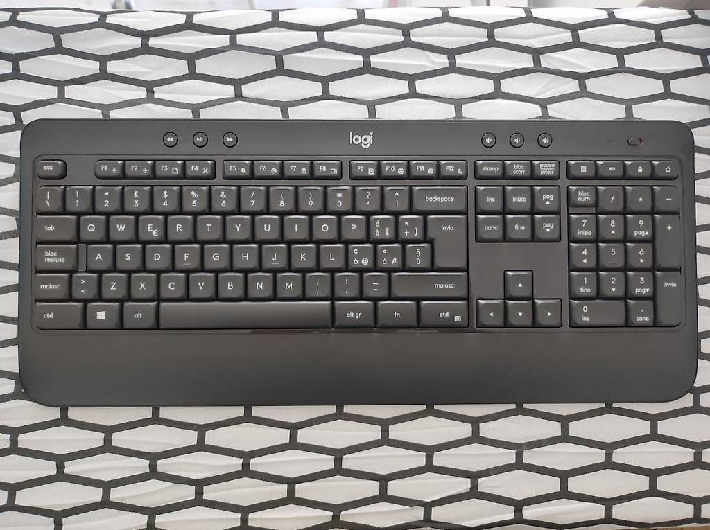 Tastaturen: Tastiera Logitech K540 Wireless – Gebraucht aus Morbio Inferiore von mar_v8ry