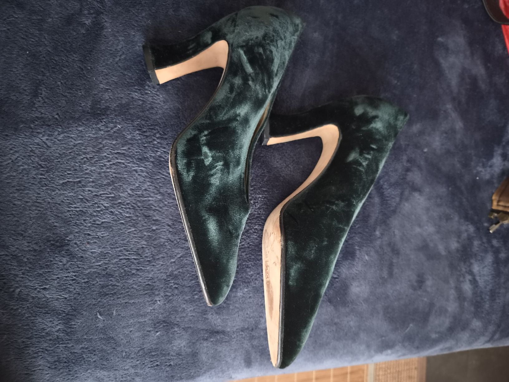 Damenschuhe: Martinez Valero, Samtpumps Gr. 38 – Gebraucht aus Frenkendorf von Moon111 1