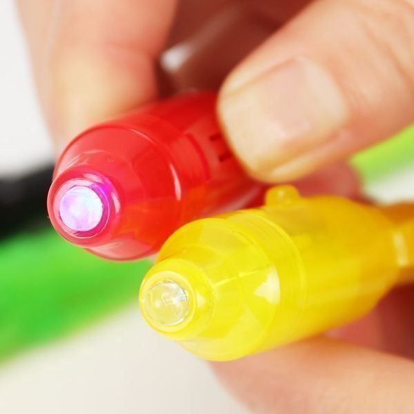 Penna & Evidenziatori: UV Geheimstift 7pcs Stift Licht Kinder – Nuovo (secondo la descrizione) da Thun venduto da onlino 3