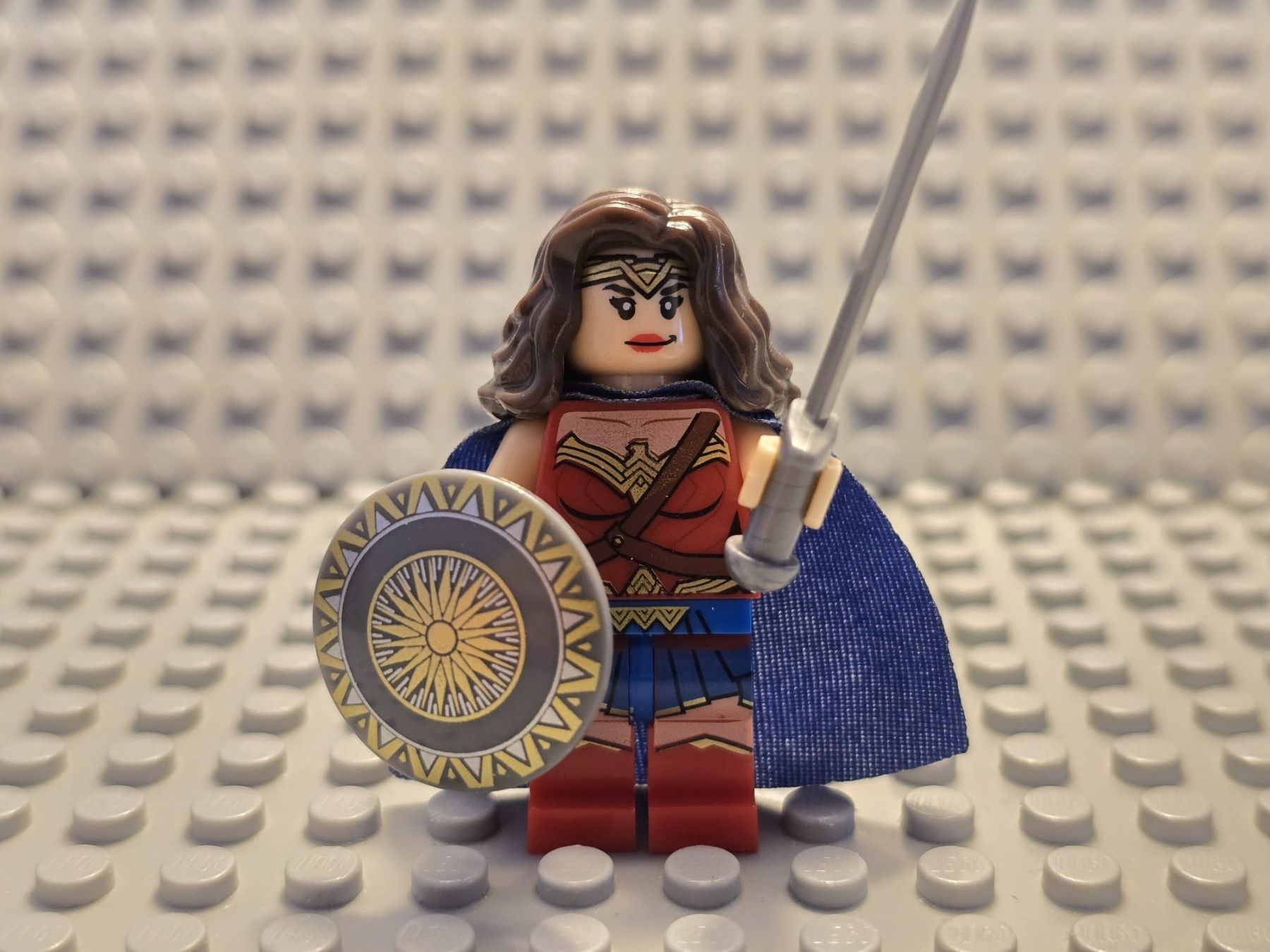 Statuette: Figur Wonder Woman – Nuovo (secondo la descrizione) da Basel venduto da Galia2000