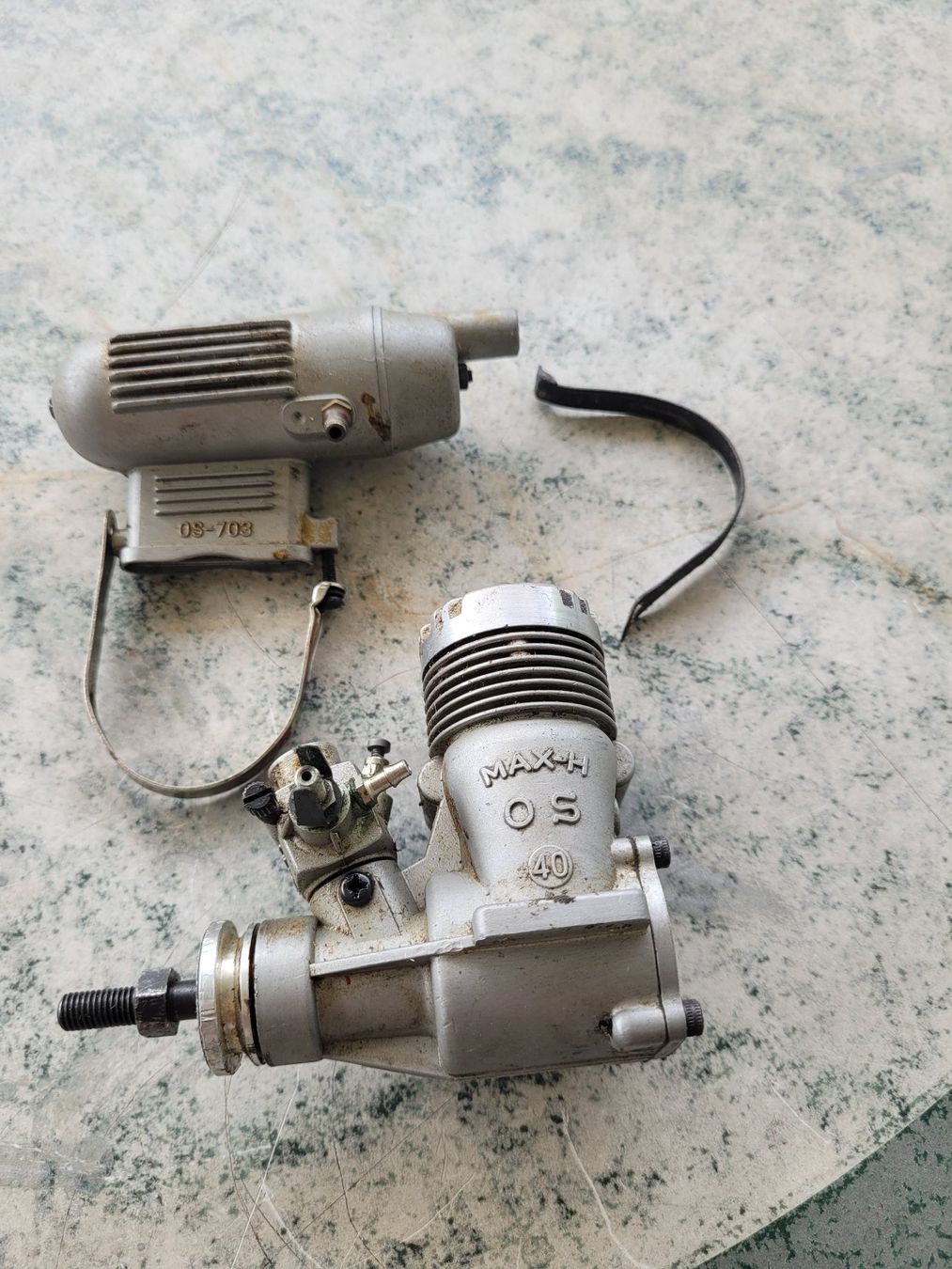 Modellismo RC: OS MAX H 40 Motor, zum herrichten, oder Ersatzteile – Difettoso da Winterthur venduto da testi67