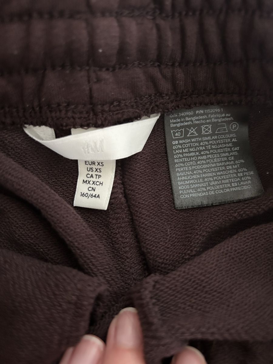 H&M Pantaloni: Shorts hm XS – Usato da Zürich venduto da cos_b629 1