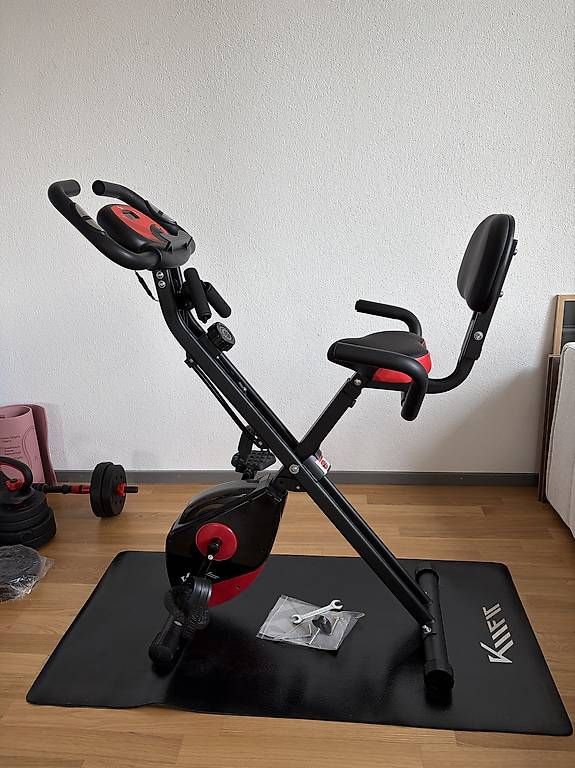 Hometrainer: Fitnessartikel - Heimtrainer – Gebraucht aus Brunnen von NelaTorquato