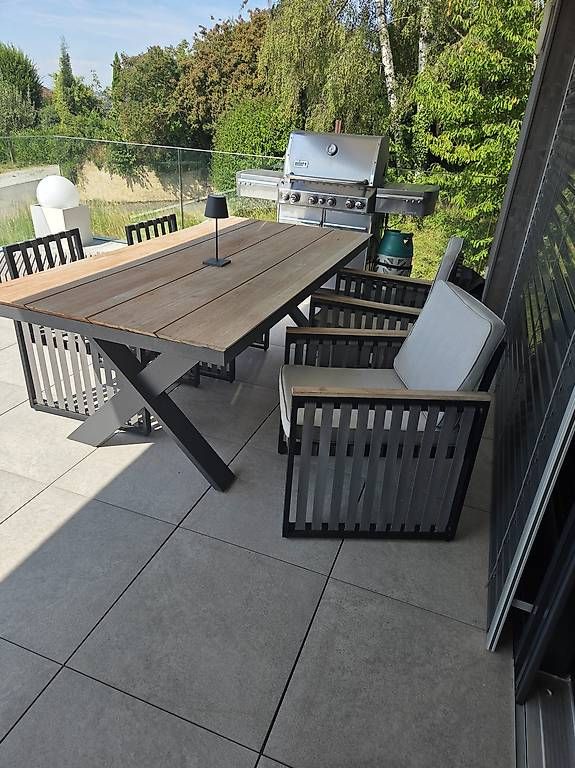 Tischset: 1x table et 4x chaises avec coussins – Gebraucht aus Lugnorre von Hbsvo