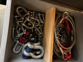 Posten mit Schäkel (Lot 218) 2504 Biel