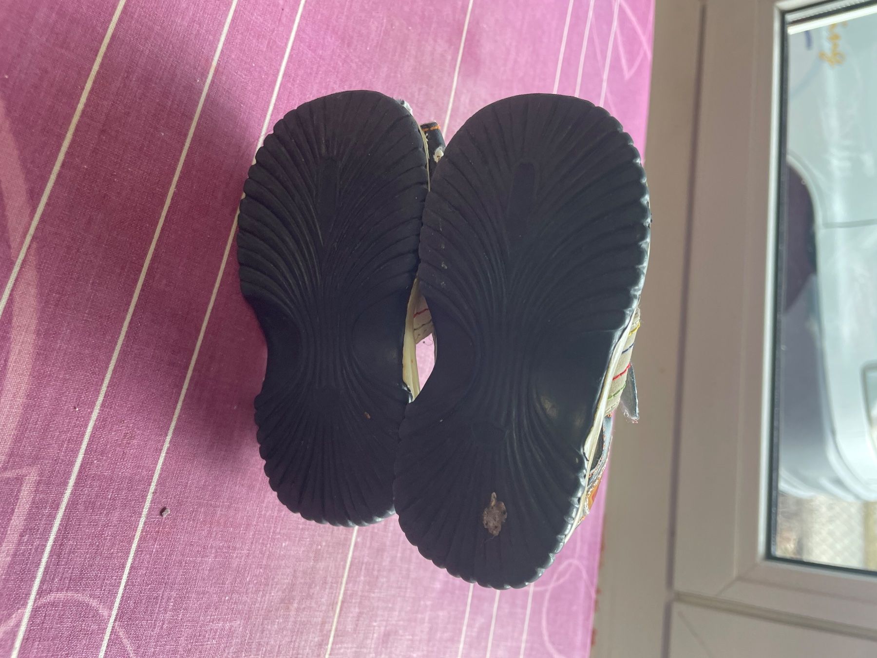 Chaussures garçon: Chaussures garçon lot1 – D'occasion à Les Geneveys-sur-Coffrane par pipocas2009 3