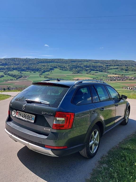 Autos: Skoda Octavia Scout 4x4  – D'occasion à Niederweningen par szo_6qrx 2