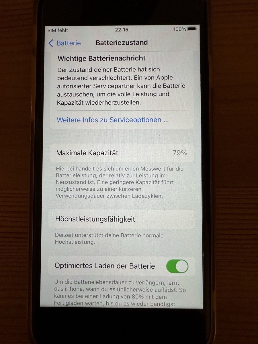 Apple Telefoni cellulari / Smartphones: iPhone 7 - 128 GB Schwarz – Usato da Dottikon venduto da Angii.Smile 3