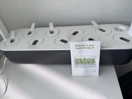 Click and Grow Smart Garden 9 dunkelgrau neuwertig