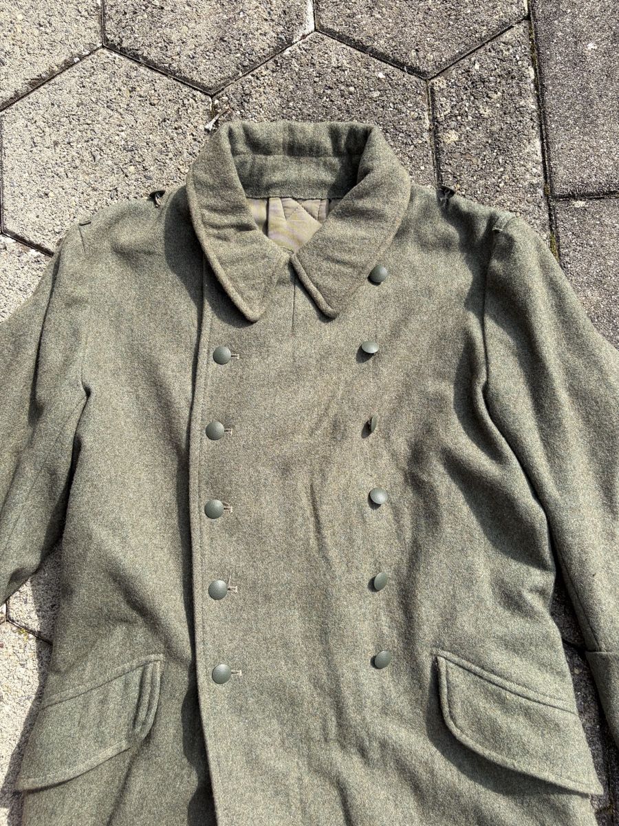Uniformes: Repro WW2 Wehrmacht Mantel – D'occasion à Balsthal par Sven.sch 1