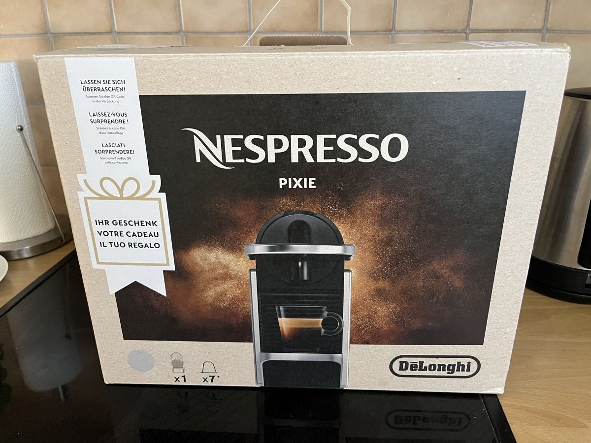 König Kaffeemaschinen & Espressomaschinen: Kaffeemaschine Nespresso Pixie König – Defekt aus Winterthur von vifrage 1
