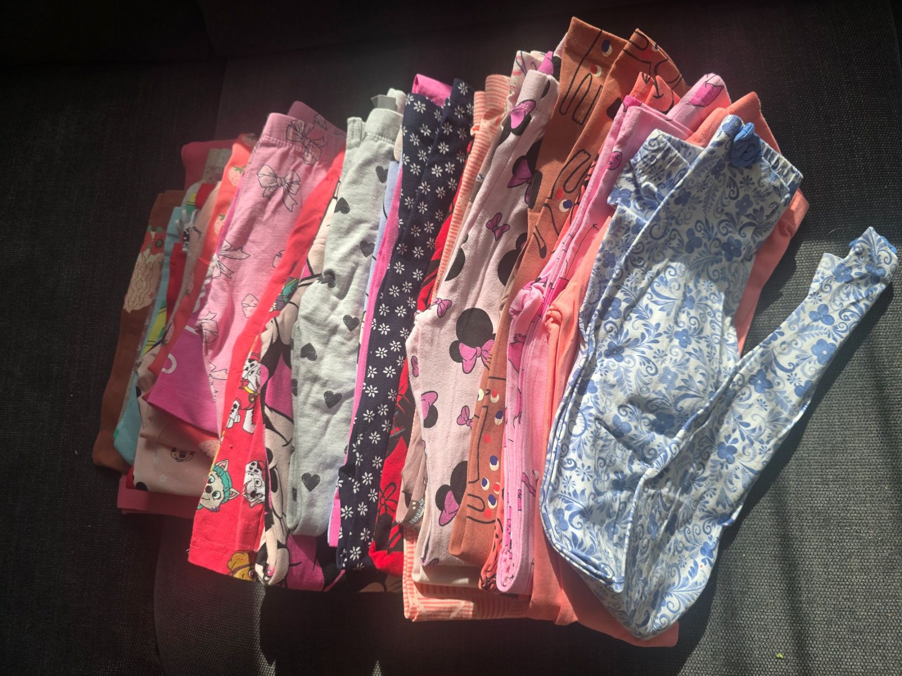 Calze & Collant: Mädchen Leggings bunte Muster Grösse 134, 5 Stk – Nuovo (secondo la descrizione) da Zürich venduto da mon_w69m