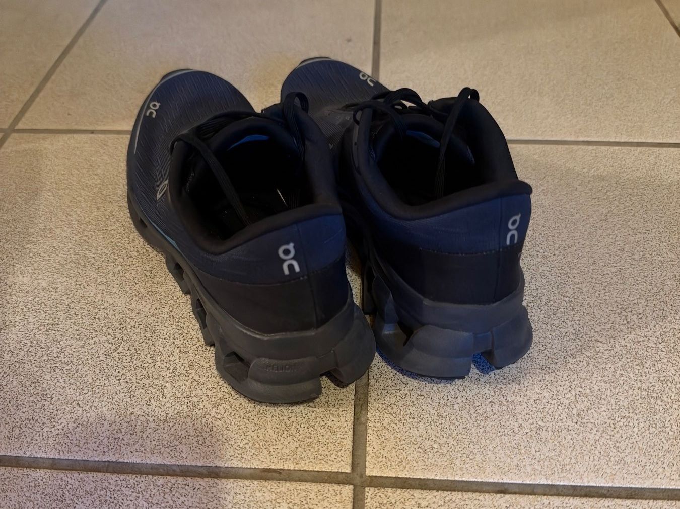 On Scarpe da uomo: On Cloudspark (Herren, Gr. 41) – Nuovo (secondo la descrizione) da Grabs venduto da tis_wr6j 6