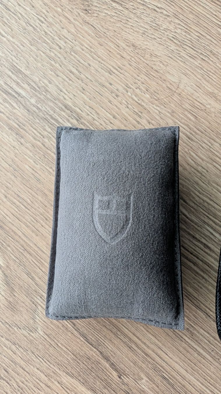 Uhrenboxen: Étui Tudor pour montre – Neu (gemäss Beschreibung) aus Vouvry von leb_xjd6 2