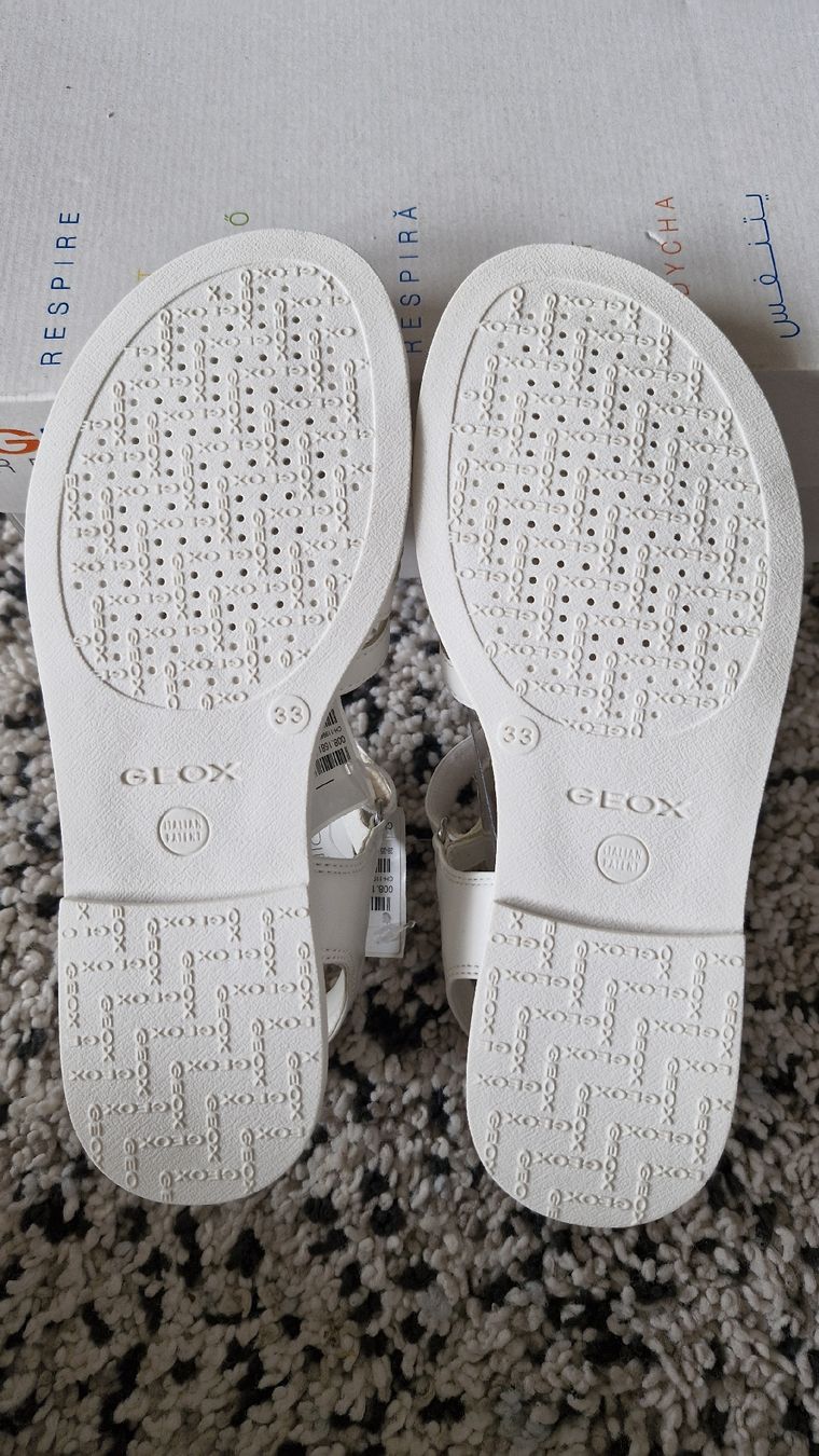 Geox Schuhe für Mädchen: Geox Kinder Sandalen Gr. 33 NEU – Neu und originalverpackt aus Basel von Andrealin 2