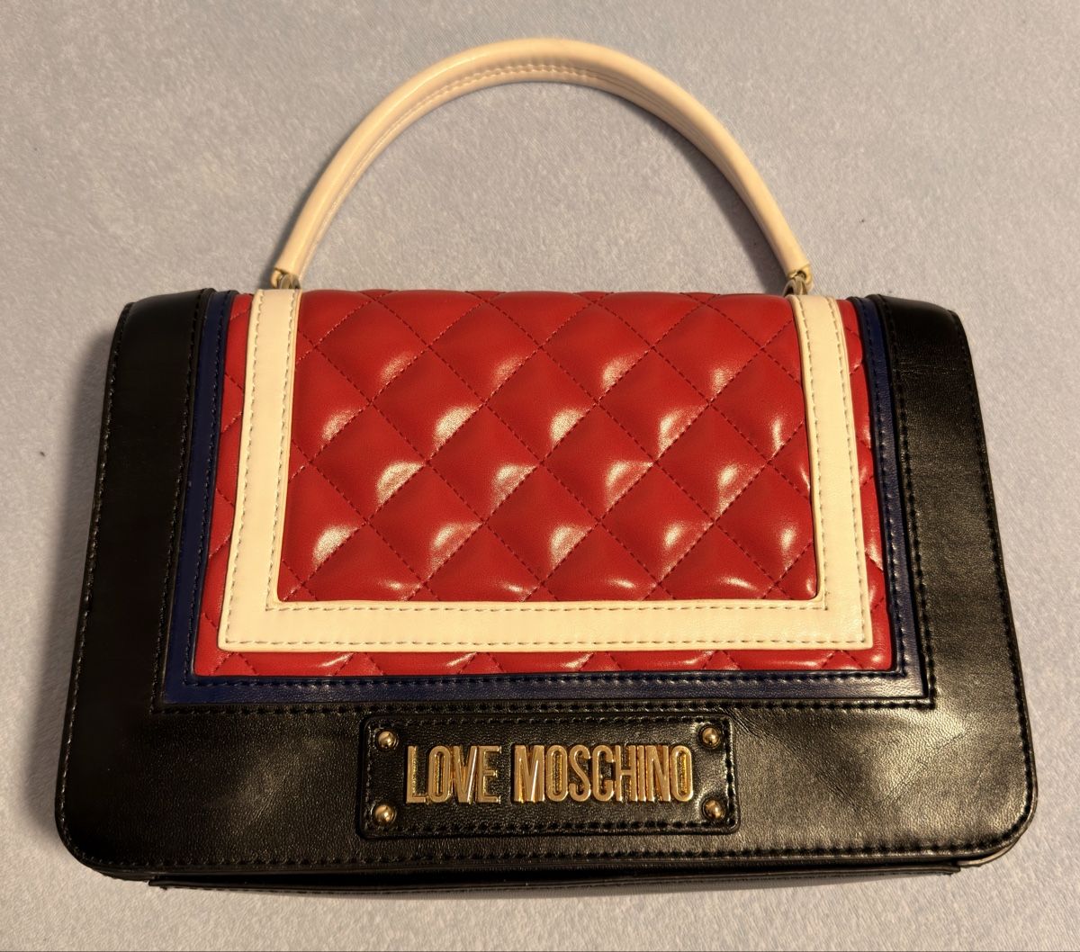Moschino Taschen für Damen: MOSCHINO Handtasche – Gebraucht aus Heerbrugg von predch