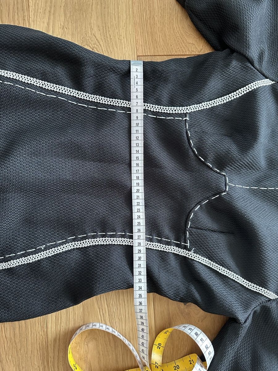 Kleider: Schönes Kleid wenig getragen – Gebraucht aus Naters von nhu_7xwg 5