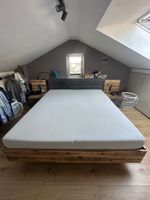Modernes Bett OHNE Matratze mit LED-Licht, USB-Anschluss & S