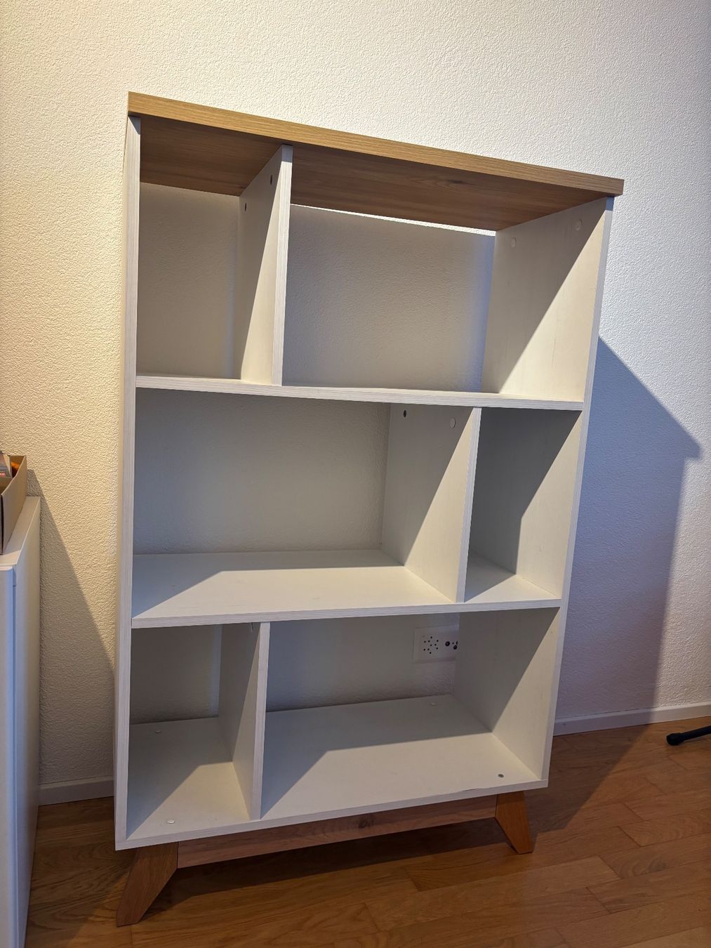 Regale: Weisses Regal – Gebraucht aus Thun von dor_v99p 1
