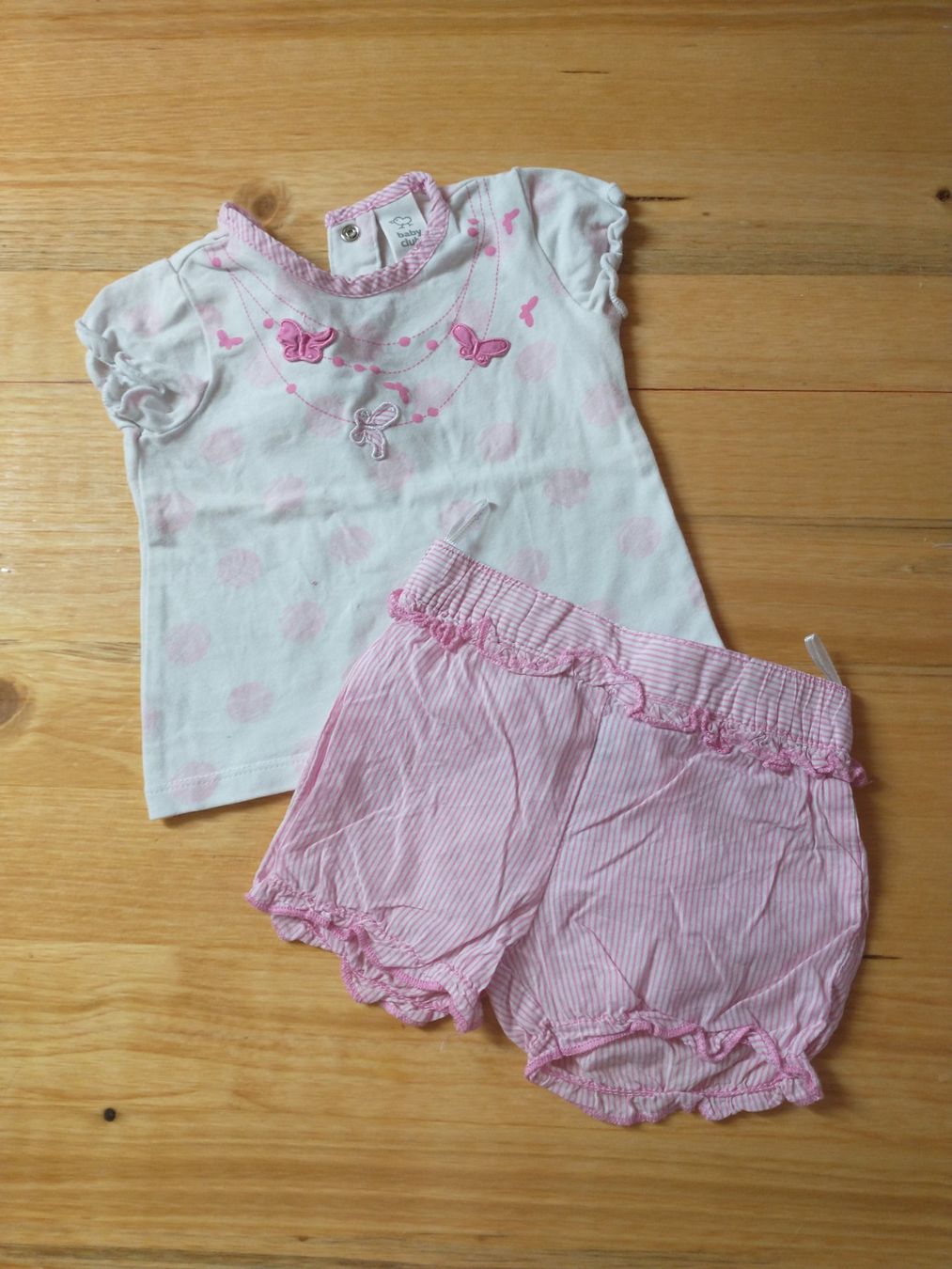 Lotti & Set di vestiti: Süsse Mädchenkleider Set Gr. 62/68 Sommerkleidchen – Usato da Ersigen venduto da she9a 6