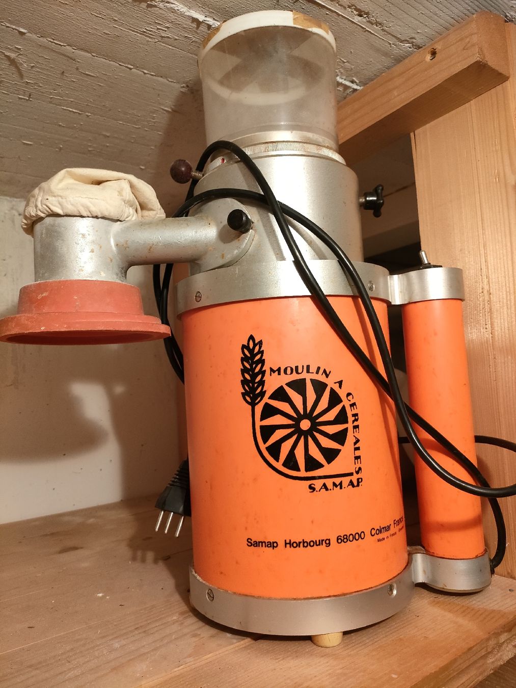 Elettrodomestici da cucina: Moulin Getreidemühle – Usato da Triesenberg venduto da feinerli
