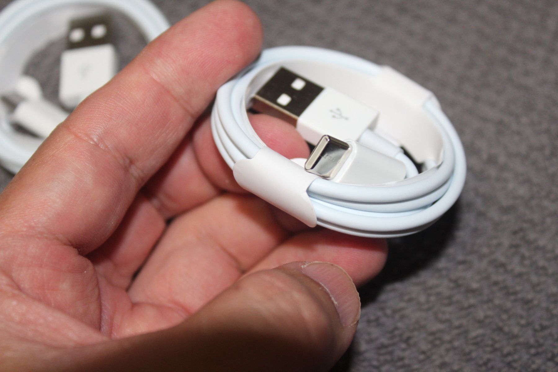 Câbles: 3stk. USB3.1 Typ C Ladekabel USB-C 1m – Neuf (Voir description) à Kirchdorf AG par suntory010 1