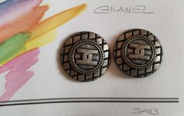 2 Chanel Knöpfe silbrigfarbig 2.2cm umarbeiten zu Schmuck