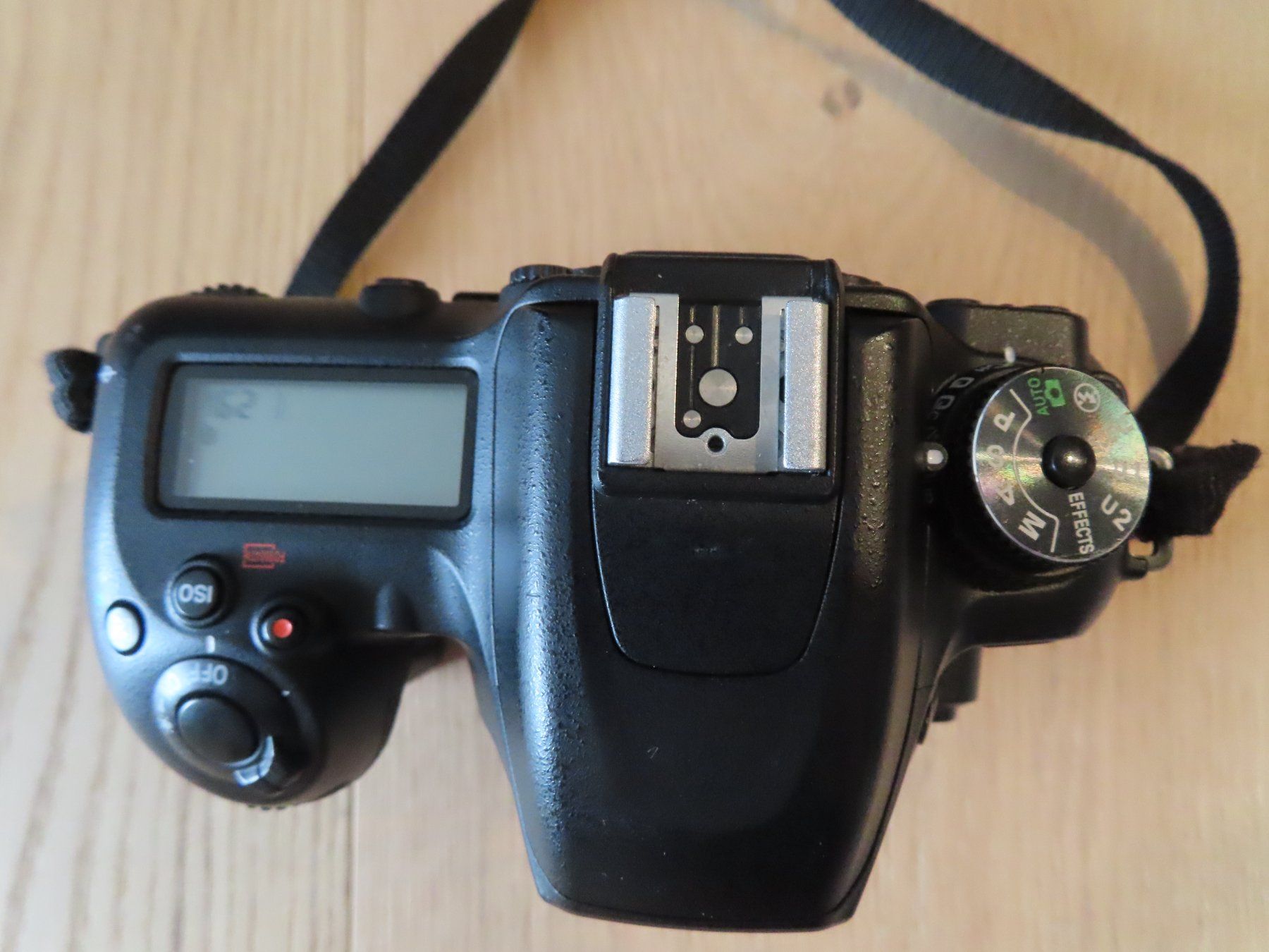 Nikon Fotocamera: Nikon Kamera-Set mit Tamron-Zoom – Usato da Oberglatt ZH venduto da ahuber3 5