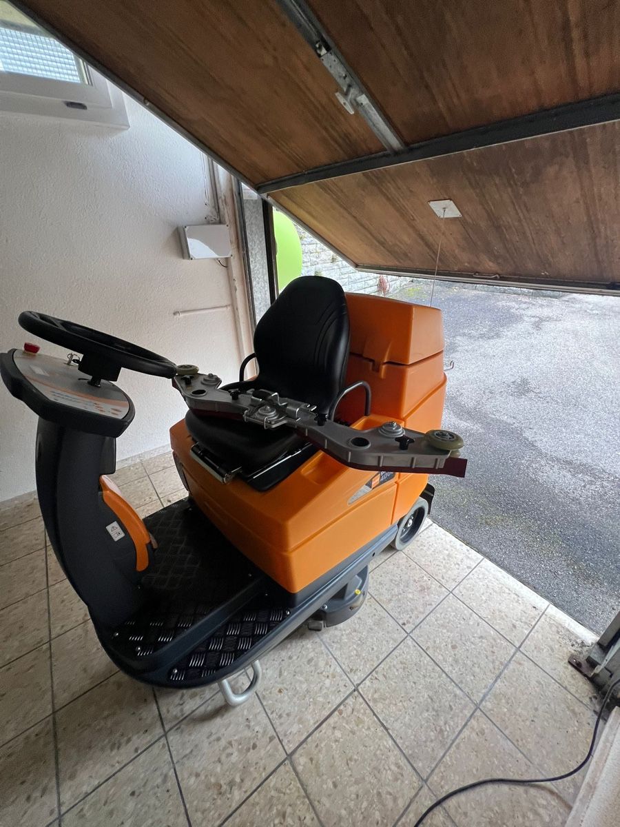 Tutte le macchine: Taski swingo 4000 und Taski 45 – Nuovo (secondo la descrizione) da Zürich venduto da Prima.78 3