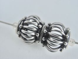 Zwei bewegliche Silber Perlen (12gr Silber 925)