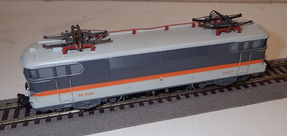 Marklin 3165 - Sncf - Serie Bb 9200 - Analogique - H0 - Top 155