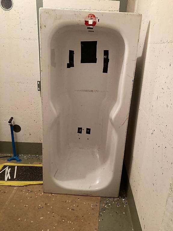 Vasche da bagno: Fasnachtsbadewanne – Usato da BERGDIETIKON venduto da taewen 2