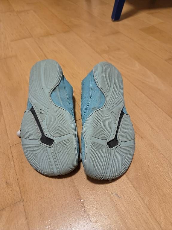Scarpe per ragazzi: Wildlinge Gr. 32 – Usato da Basel venduto da Basskki