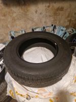Pneu 235/70R17 état de neuf  4x