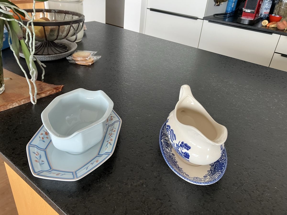 Geschirrsets: Saucières anciennes – Gebraucht aus pully von dylan69 1