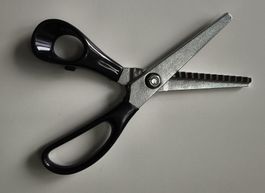 Stoffschere Zackenschere gute Qualität aus Stahl