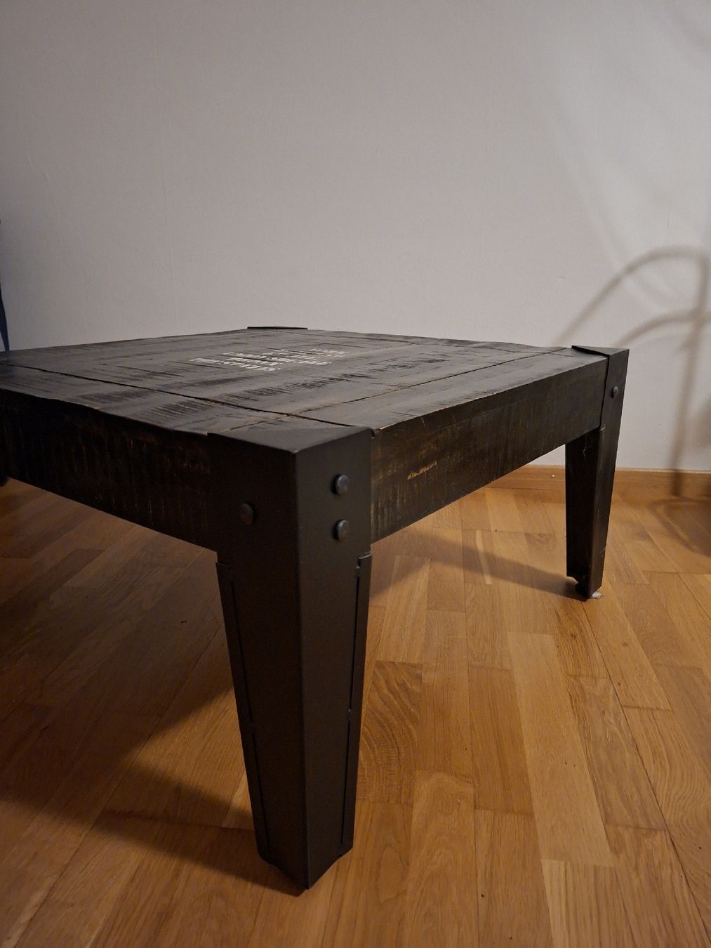 Tavoli: Schwarzer Couchtisch aus Holz 75x75x40 cm – Usato da Zürich venduto da lui_q6mt 1