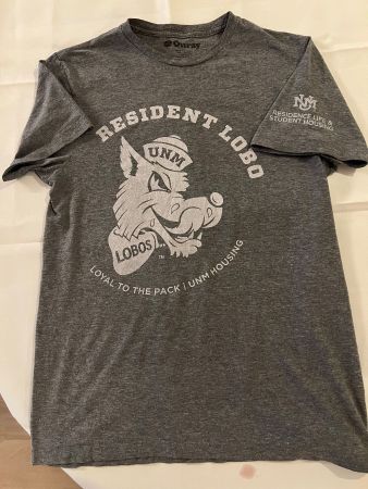 Seltenes UNM Lobos T-Shirt Retro Louie Design Gr. S