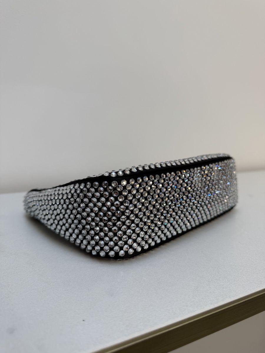 Prada Borse da donna: NEW Prada Re-Edition 2005 satin bag with crystals – Nuovo (secondo la descrizione) da Vacallo venduto da kellyyy 1