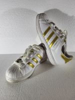 Adidas Superstar Turnschuhe weiss-gold Grösse ~38