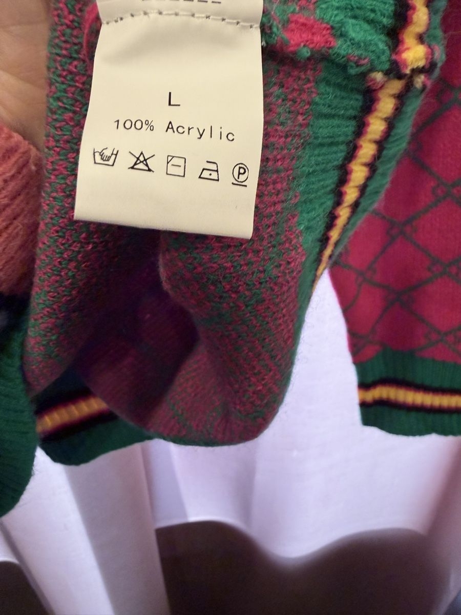 Pullover & Sweatshirts: Farbenfroher Pullover, Gr. L, neuwertig – Neu (gemäss Beschreibung) aus Walde AG von Hanutta 1