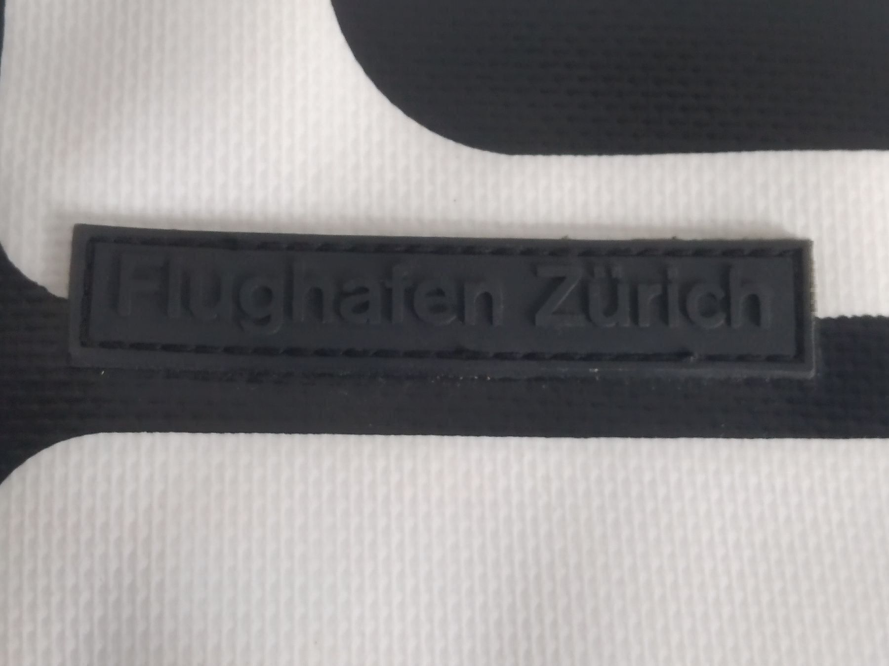 Borse: Flughafen Zürich Umhängetasche – Nuovo e nell'imballaggio originale da Ettingen venduto da samiba 2