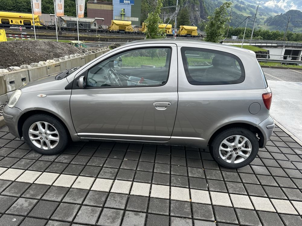 Toyota Automobili: Toyota yaris – Usato da Seewen SZ venduto da nik_89bh 1