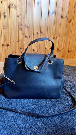 Elegante Tommy Hilfiger Handtasche, Dunkelblau,