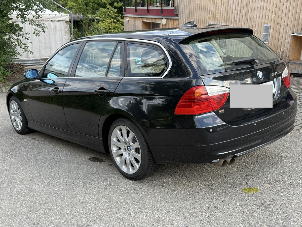 BMW Autos: BMW 325xi Touring – D'occasion à St.Gallen par nouah 7