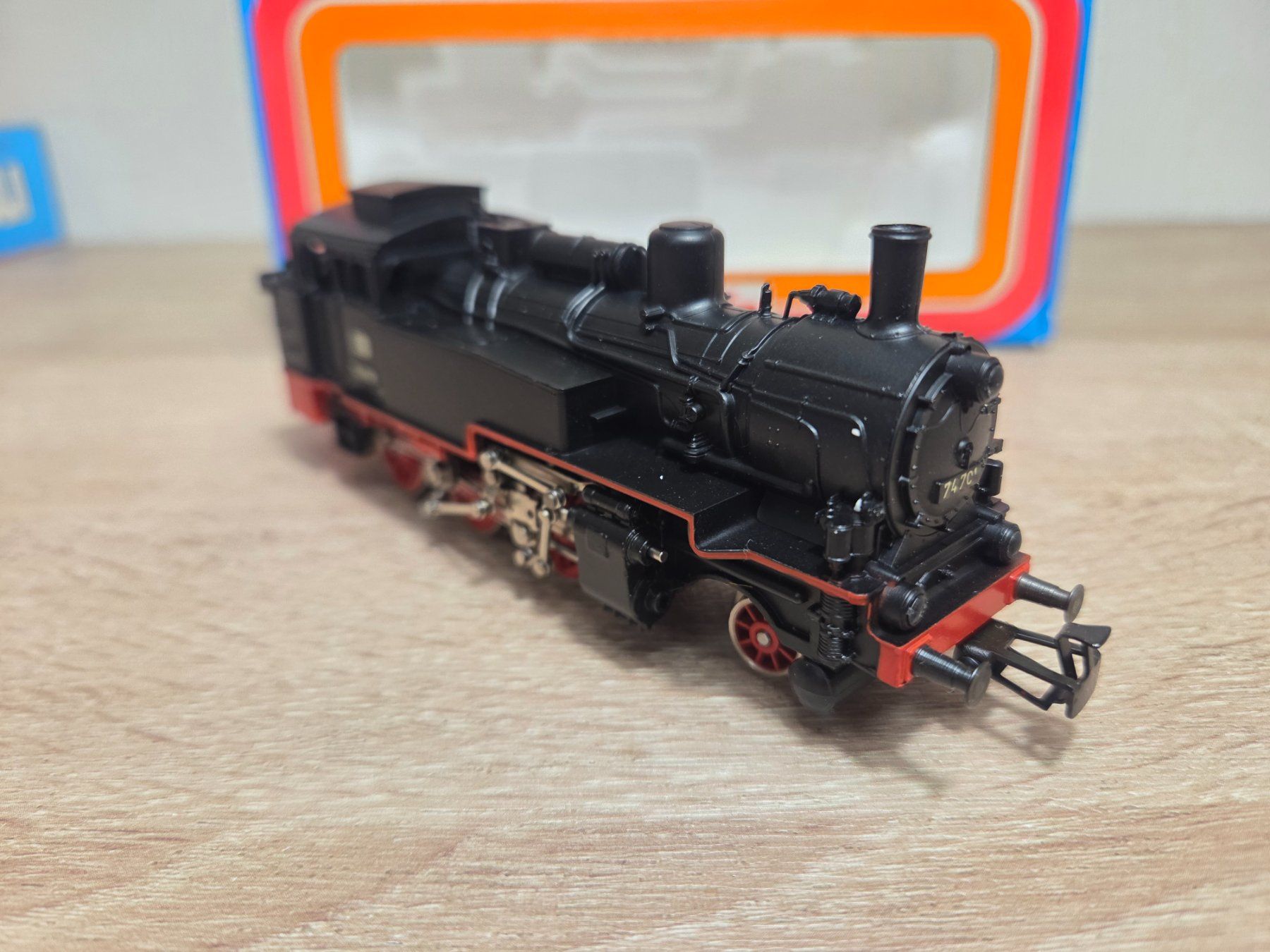 Märklin Modellini di ferrovie: Märklin 3095 Dampflok BR 74 DB H0 – Usato da St-Aubin-Sauges venduto da Lo_Go 2