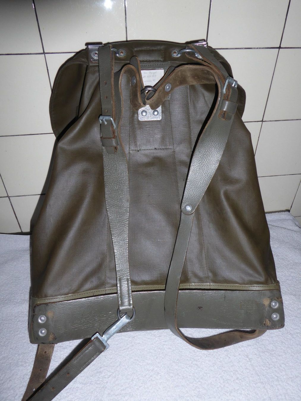 Rucksäcke: Rucksack CH-Armee – Gebraucht aus Ennetbühl von VPHS 3