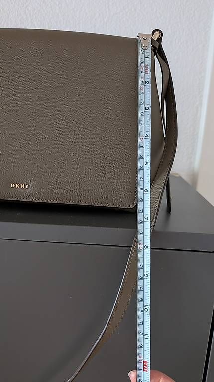 Borse da donna: DKNY Handtasche – Nuovo (secondo la descrizione) da Würenlos venduto da jr_wrnls 1